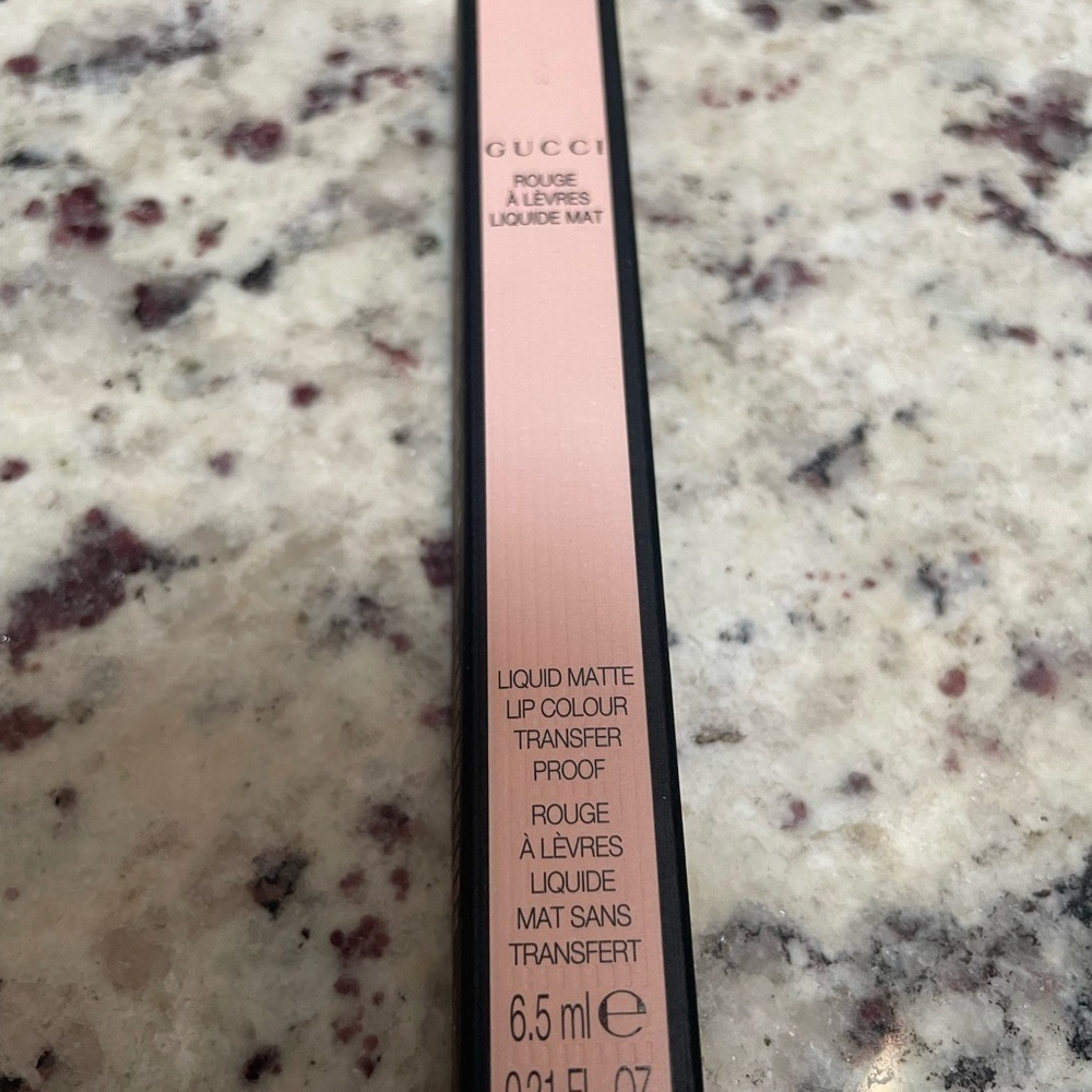 Gucci 505 Janet Rust Liquid Matte Lipstick NIB Transfer Proof Long Lasting - Picture 4 of 6